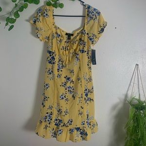 NEW Yellow Floral Medium Woman’s Dress (from BCX)
